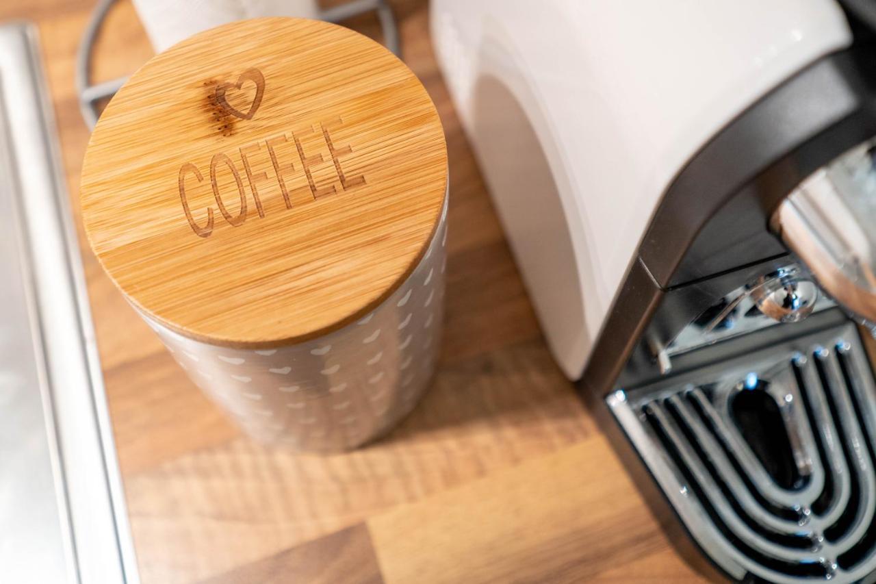 Apartamento Cozy Modern Nest In The Heart Of With Netflix *